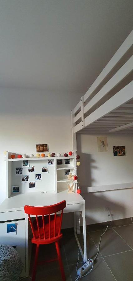 A 10 Min A Pied De La De Apartment Nice